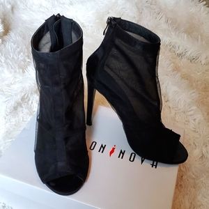 2for30✨ Mesh FN Stiletto Heels open toe booties